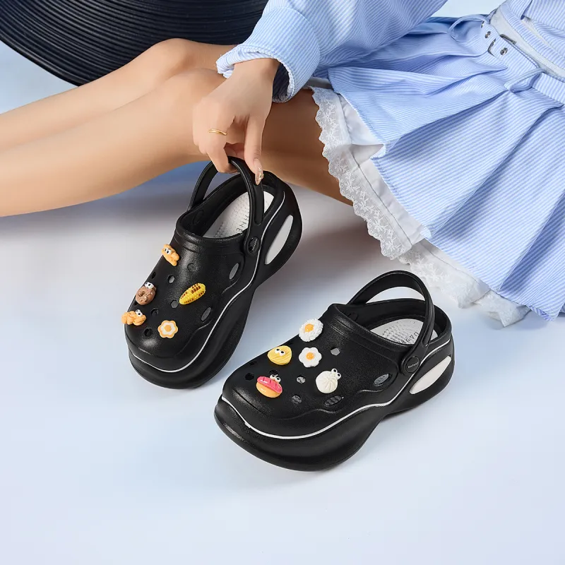 DAPHNE Clogs Women's Black White-3