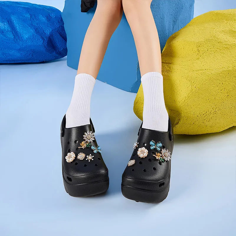 DAPHNE Clogs Women's-4