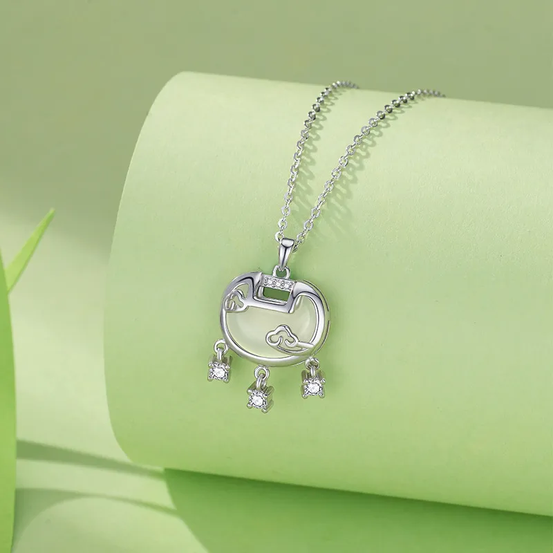 Ancient Jewelry Chalcedony Jade Necklaces Women's-2