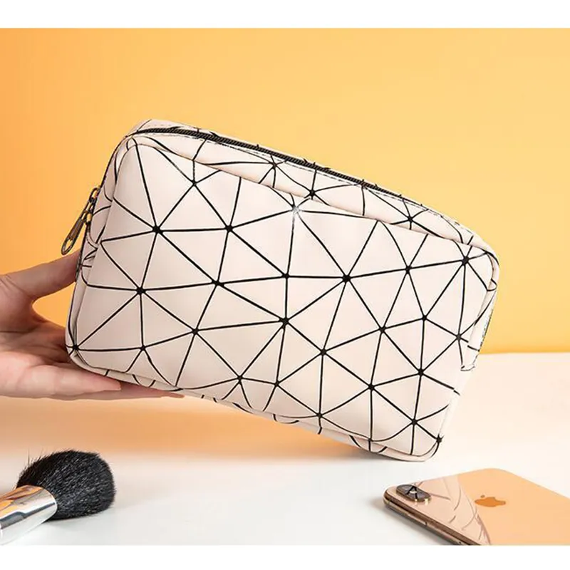 JINGLINGLONG Diamond Pattern Makeup Bag PU Waterproof Toiletry Bag Travel Portable Cosmetics Storage Bag-4