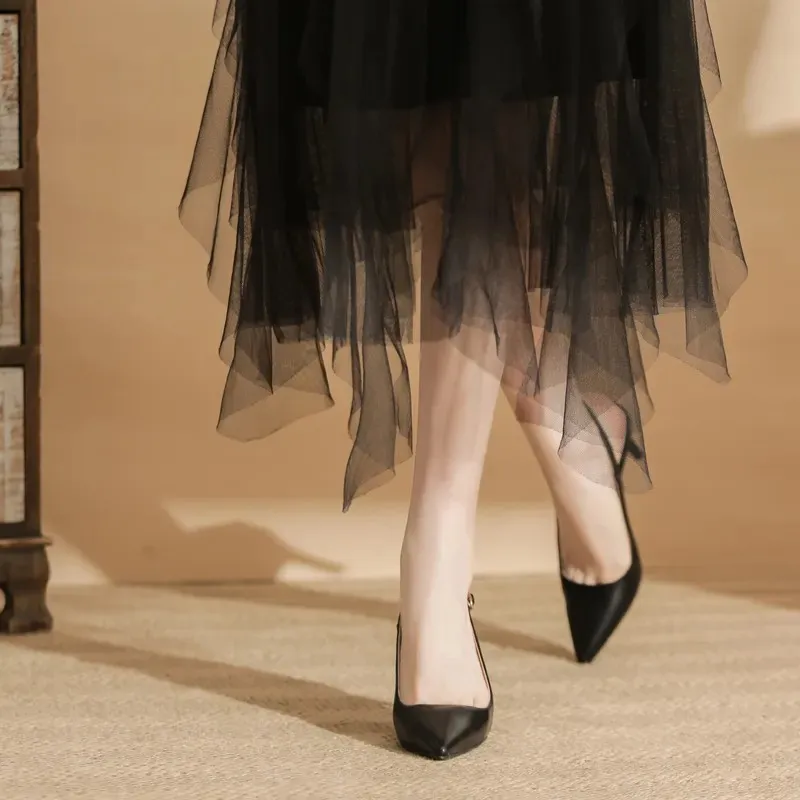 CVOJOO Slim Heel High Heels Women's Black-4