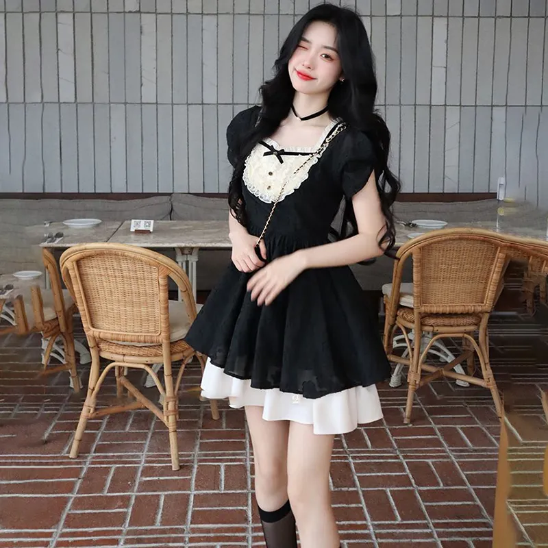 SYEEE WITH U Short Sleeved Dress Women's Black-3