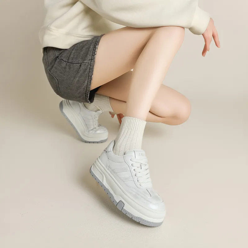 FIVE PLUS Anti Slip Wear Resistant Low Top Skateboard Shoes Women's-1