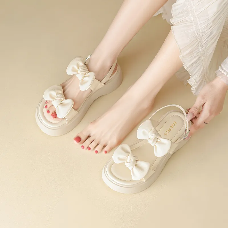 FIVE PLUS One Strap Sandals Women's Beige-4