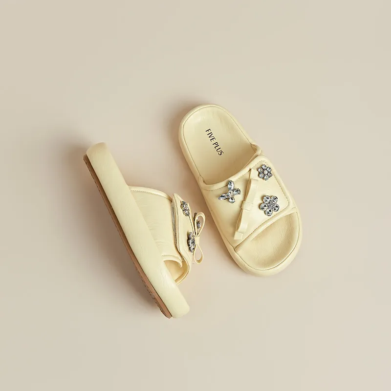FIVE PLUS Rhinestone Slip Resistant Slide Slippers Women's-10