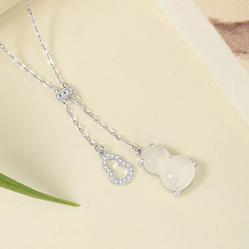 IWE Chalcedony Necklaces Women's-6
