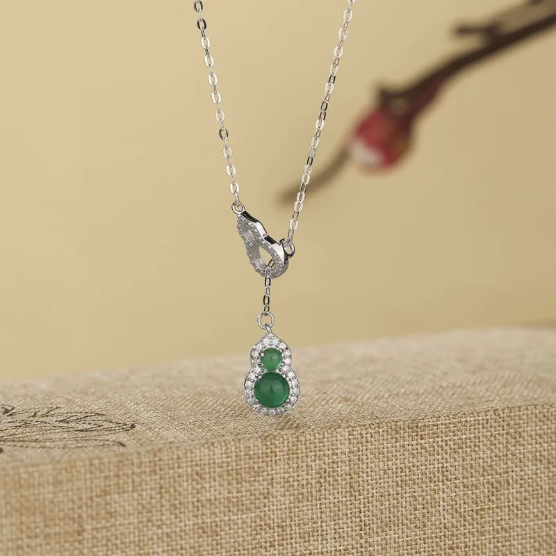 IWE Chalcedony Jade Necklaces Women's-1