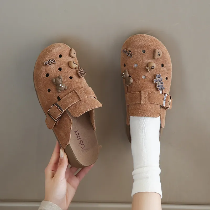 FCMM Closed Toe Slippers Women's Box Included-8