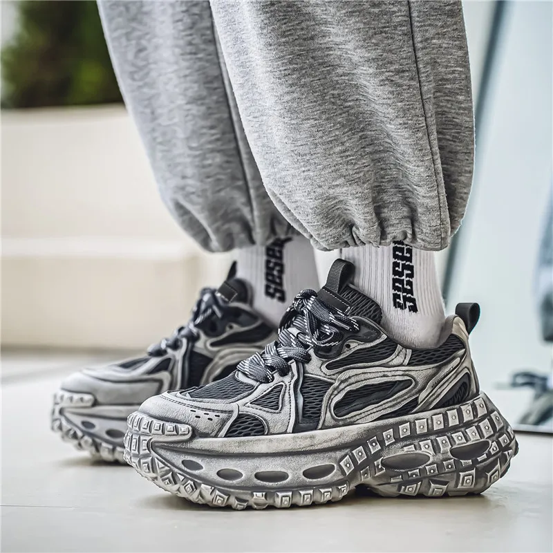 FCMM Low Top Chunky Sneakers Men's Box Included-14