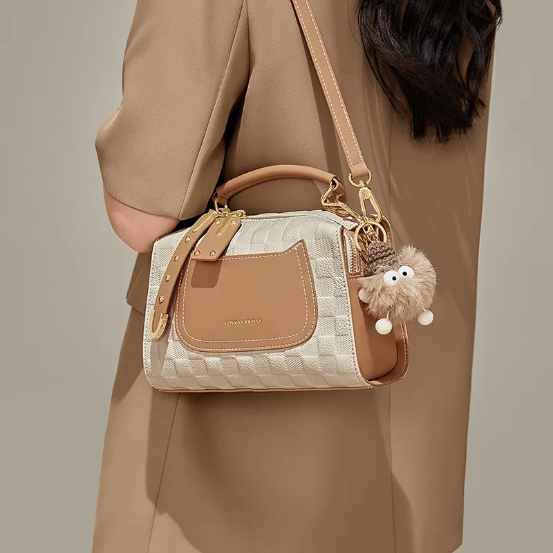 CinvaiKrose Cow Leather With Synthetic Leather Shoulder Bag, Crossbody Bag, Handbag, Pillow Bag Regular Women's Ecru-5