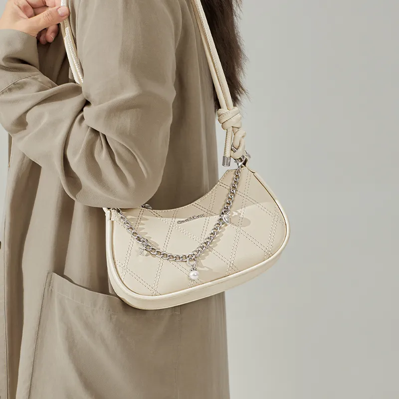CinvaiKrose Synthetic Leather Crescent Bag Shoulder Bag Trumpets Women's Cream White/Black-1