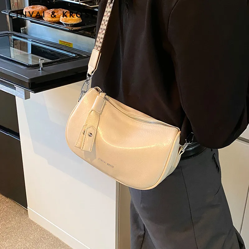 CinvaiKrose Synthetic Leather Shoulder Bag, Crossbody Bag New Moon Dumpling Bag Trumpets Women's Ecru/Black-1