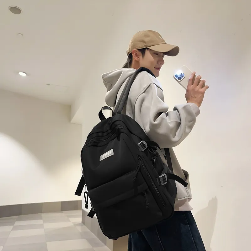 Travel Nylon Backpack Regular Unisex Black/White/Red/Green-4