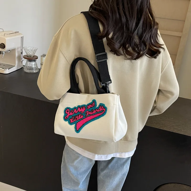 Travel Handbags-13