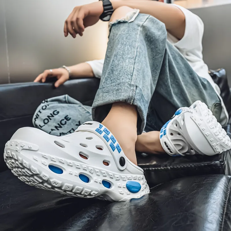 VanCamel Clogs Unisex-3
