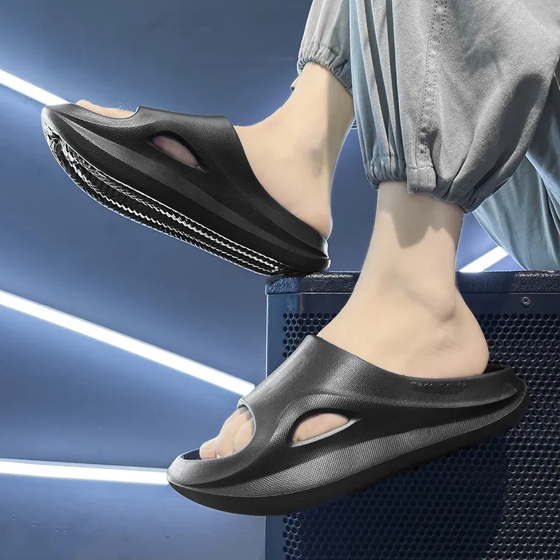 MIIOW EVA Slip Resistant Abrasion Resistant Slide Slippers Men's-1