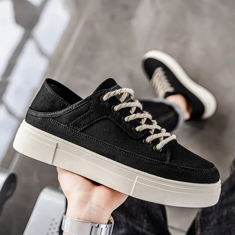 MIIOW Anti Slip Wear Resistant Low Top Skateboard Shoes Men's Black-4