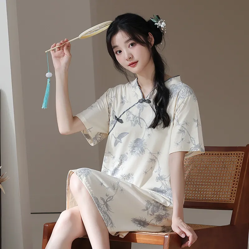 Lan Miao Cheongsam Women's Light Gray With Accent-6