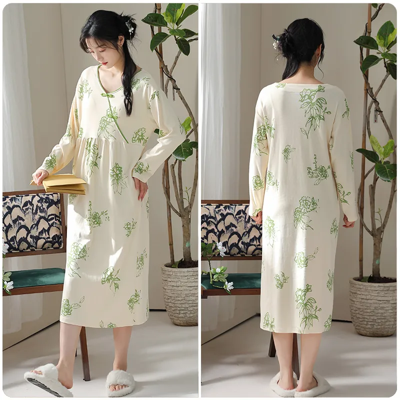 Lan Miao Long Sleeved Dress Women's Emerald Green-1