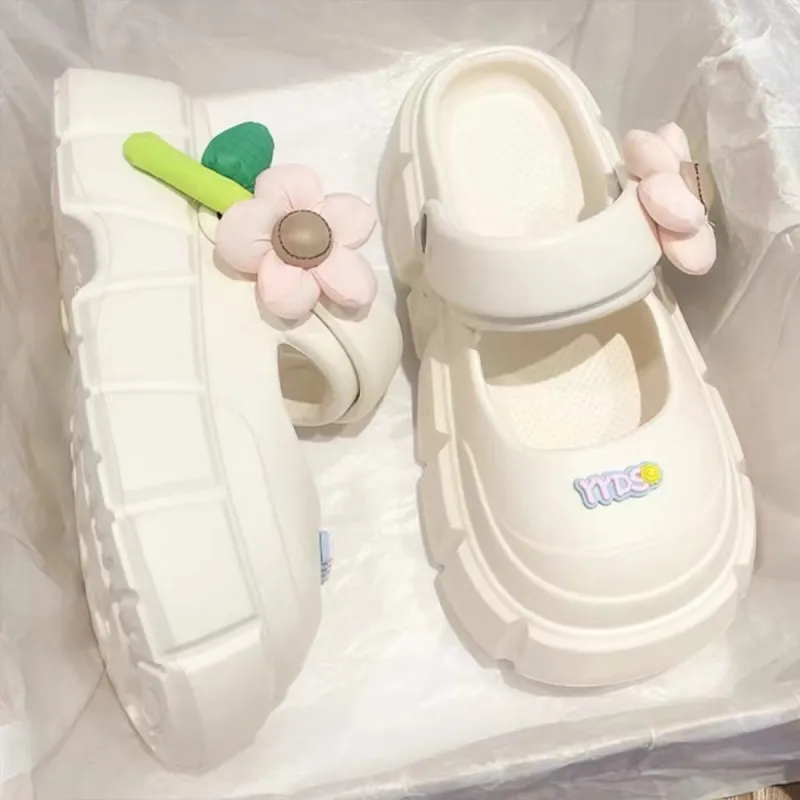 Gentle Welcome Cute Floral Slippers Height Increasing Platform Squashy And Bouncy Feeling Closed Toe Slippers-3