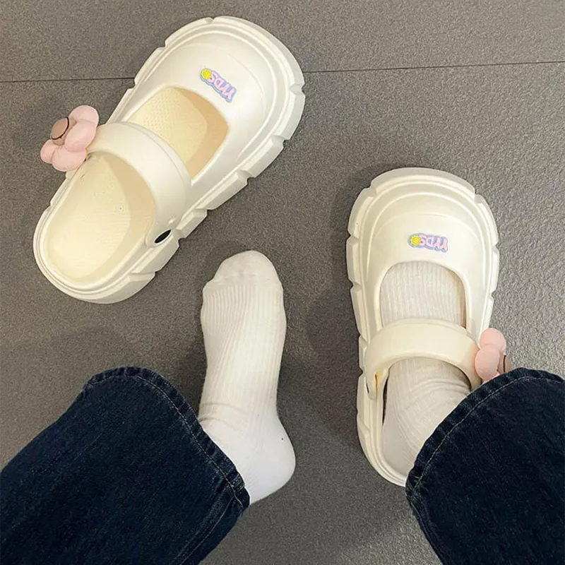 Gentle Welcome Cute Floral Slippers Height Increasing Platform Squashy And Bouncy Feeling Closed Toe Slippers-2