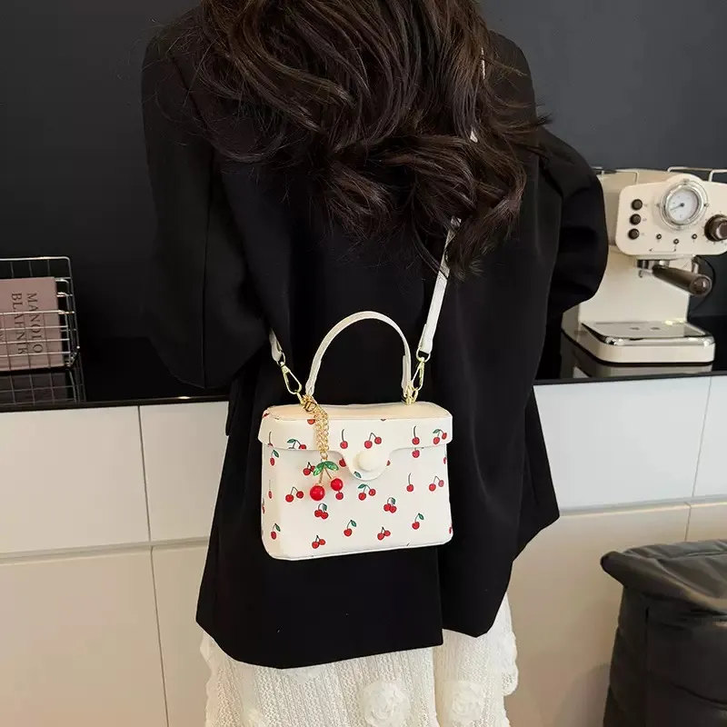 FREEHIKE PU Handbag Women's Red/White-5
