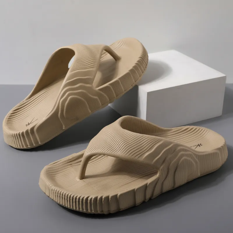 DOUBLE STAR 88 Quiet Slip Resistant Flip Flops Men's Khaki-3