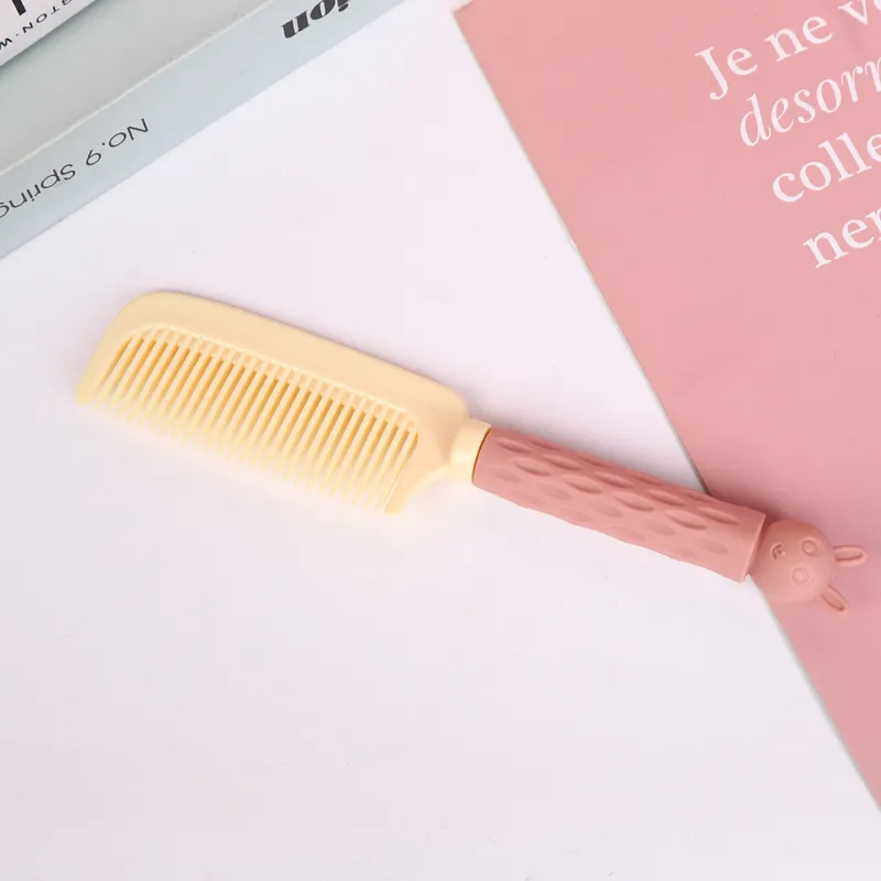 Gentle Welcome Cartoon Soft And Adorable Home Use Comb Anti Static-3