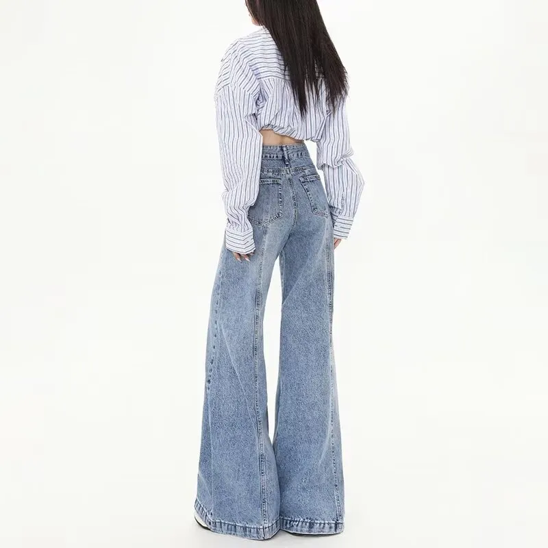 The New Age Family Jeans Women's Light Blue-1