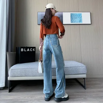 The New Age Family Jeans Women's