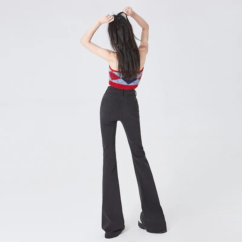 The New Age Family Jeans Women's-10