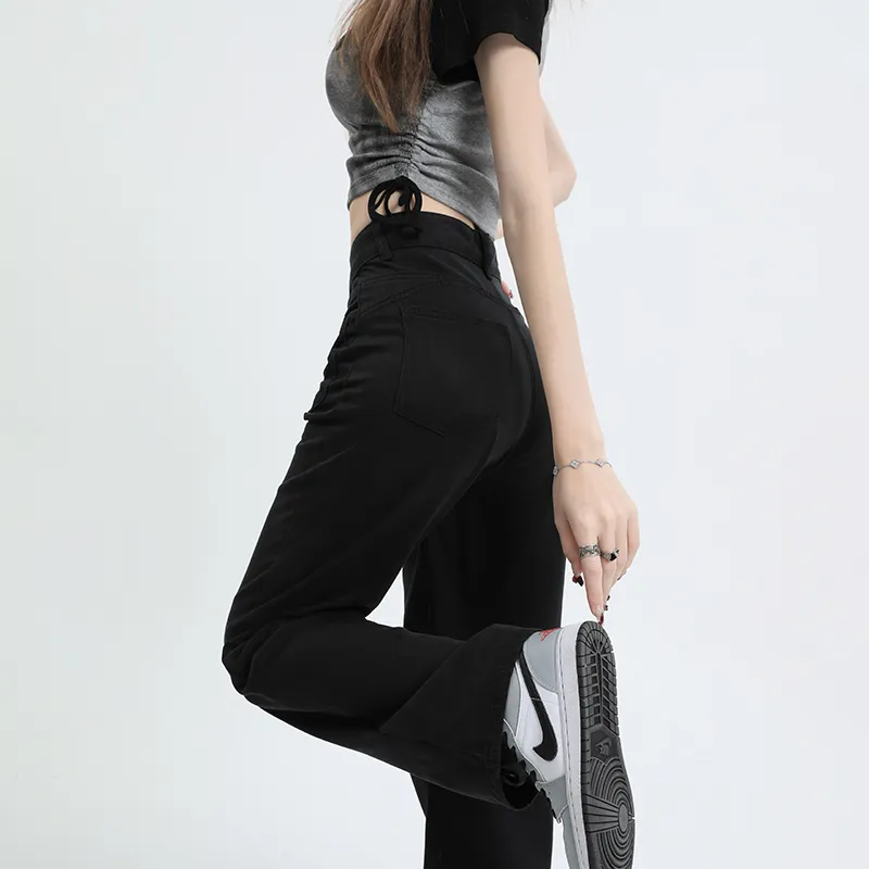 The New Age Family Jeans Women's-18