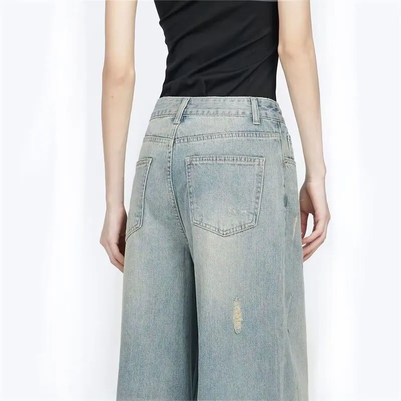 The New Age Family Jeans Women's Light Blue-2