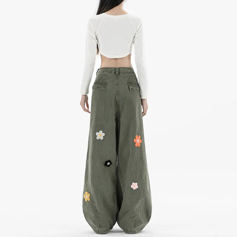The New Age Family Cargo Pants Women's-7