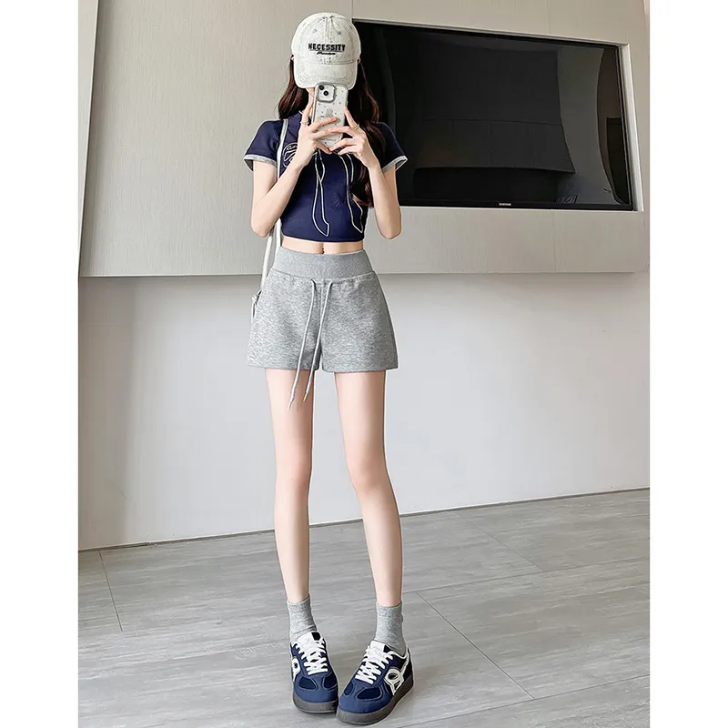 The New Age Family Sports Shorts Women's-9