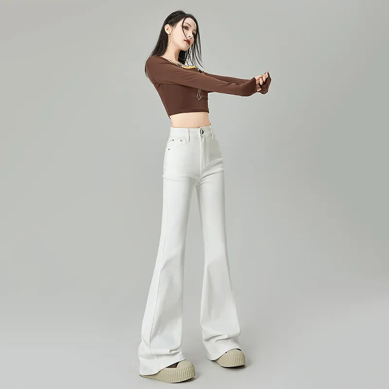 The New Age Family Jeans Women's-8