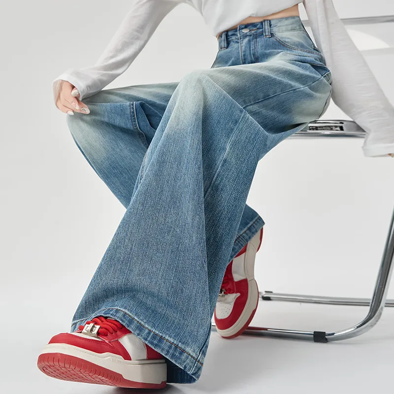 The New Age Family Jeans Women's-8