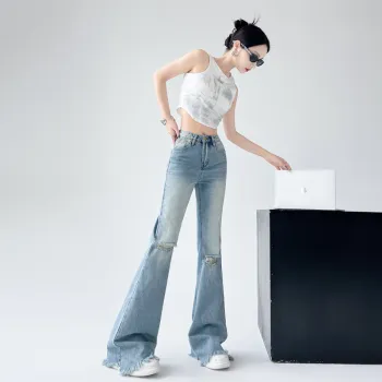 The New Age Family Jeans Women's