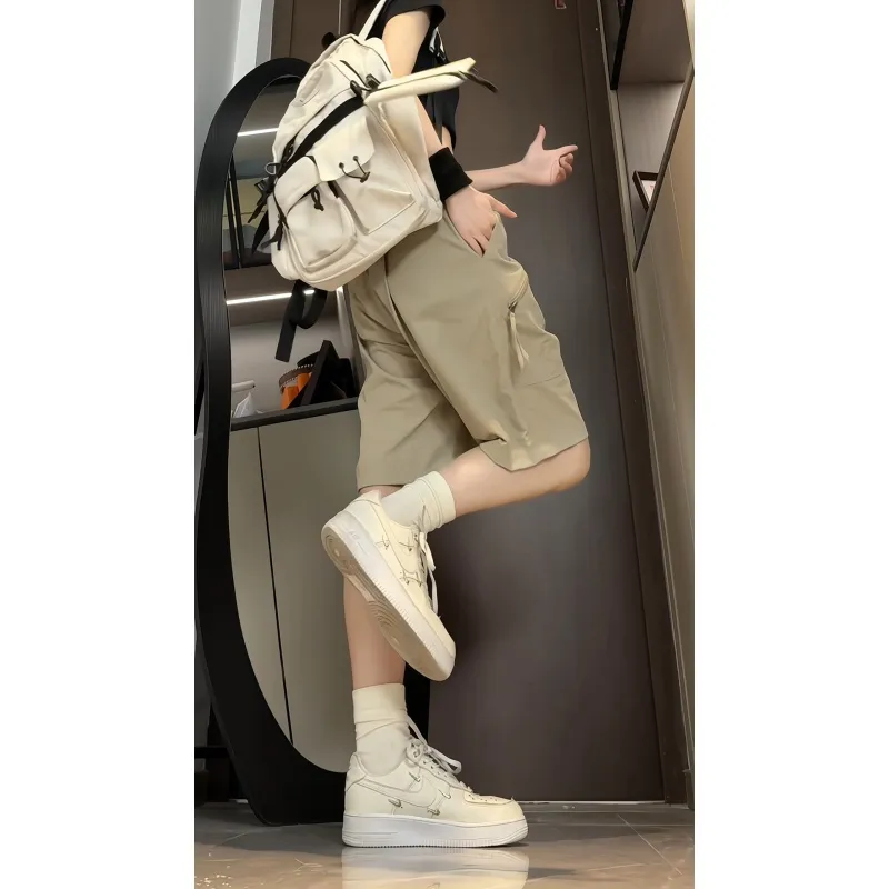 The New Age Family Casual Shorts Women's-9