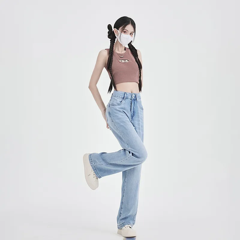 The New Age Family Jeans Women's Light Blue-12