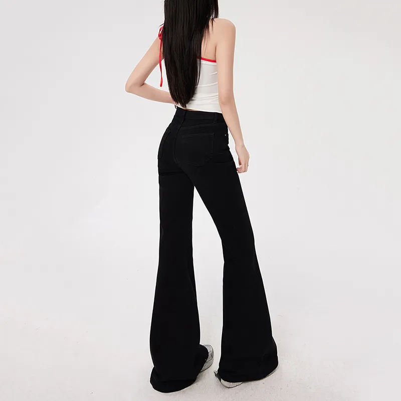 The New Age Family Jeans Women's-1