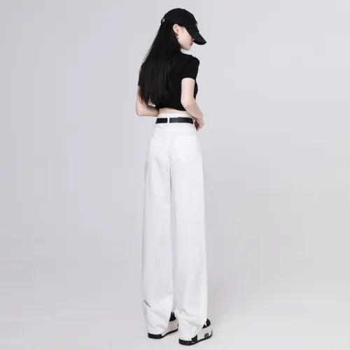 The New Age Family Jeans Women's White