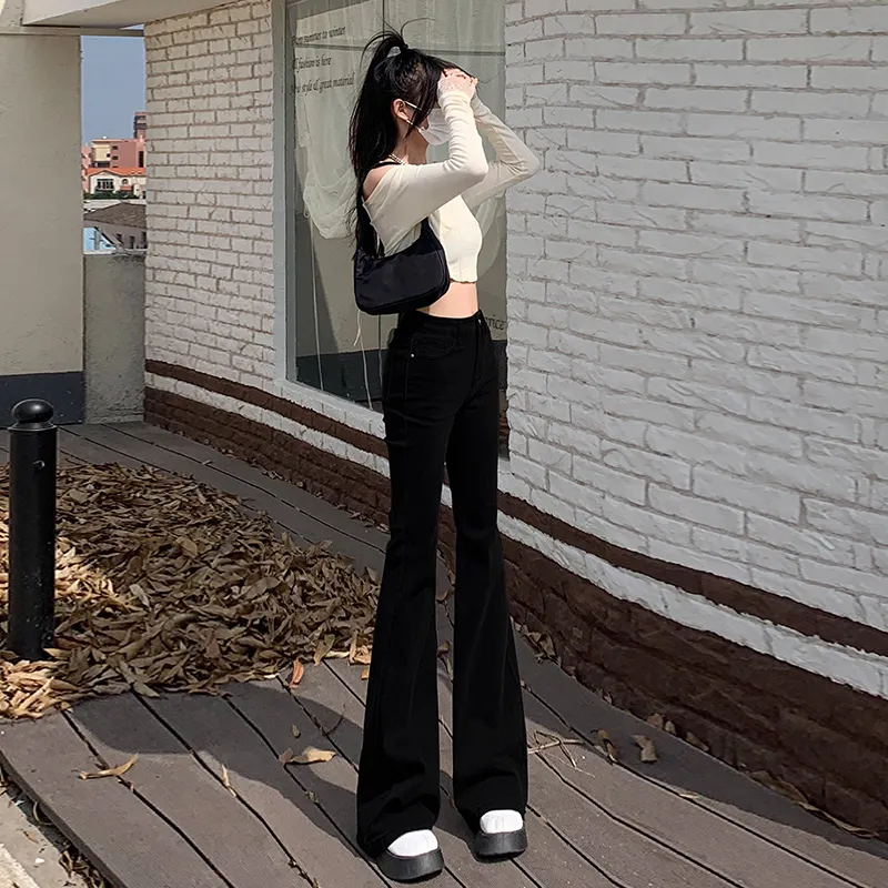 The New Age Family Jeans Women's-4