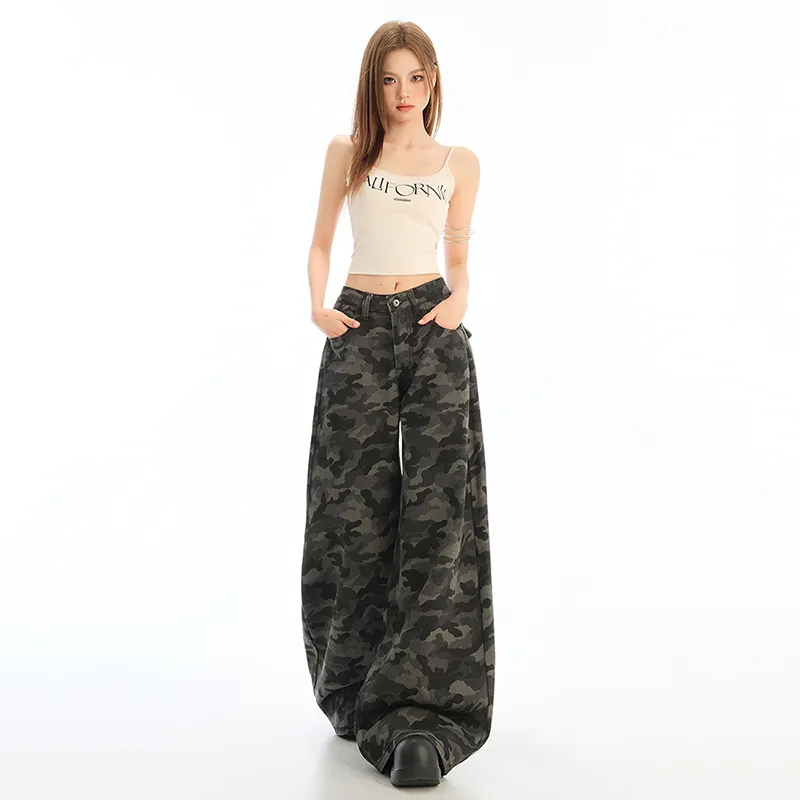 The New Age Family Jeans Women's-8