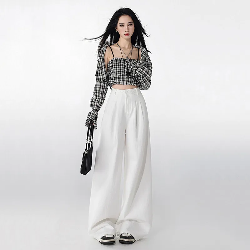 The New Age Family Jeans Women's-18