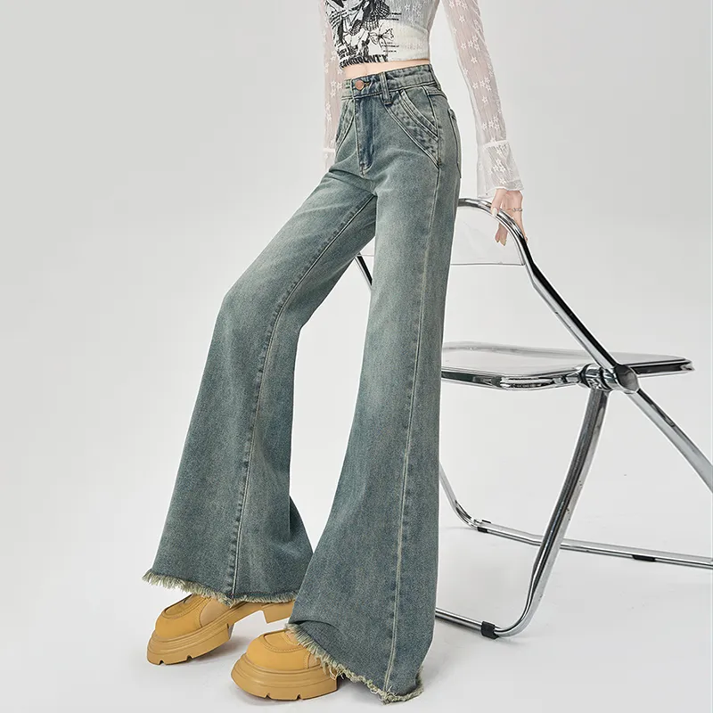 The New Age Family Jeans Women's-8
