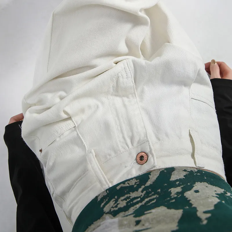 The New Age Family Jeans Women's-9