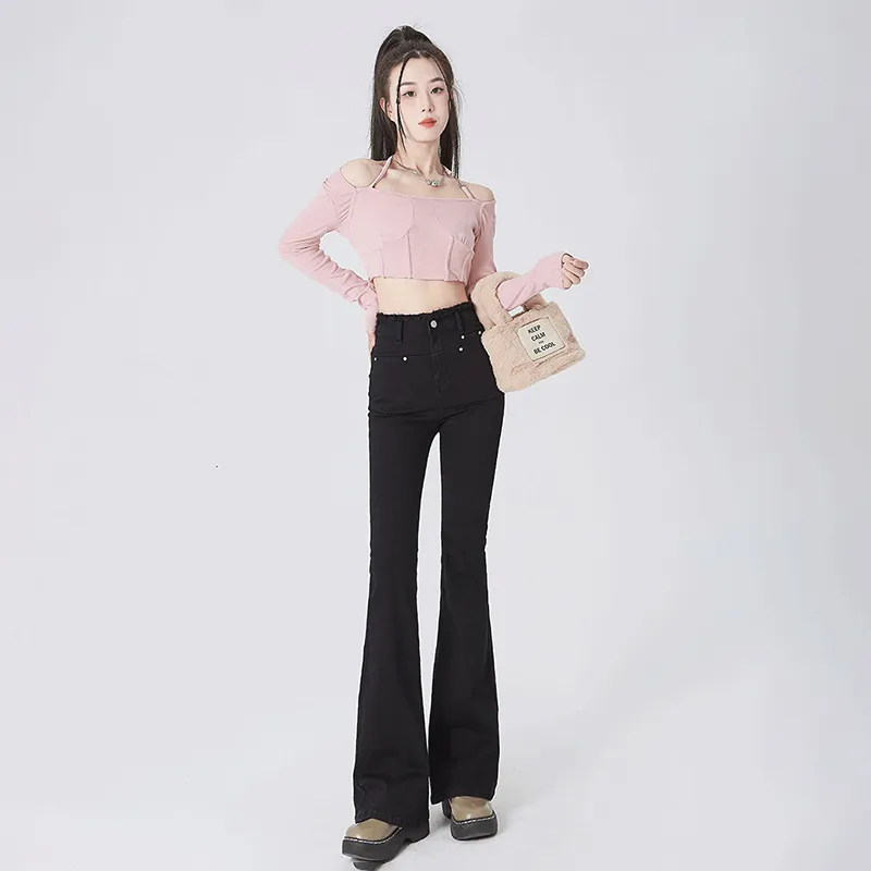 The New Age Family Jeans Women's-9