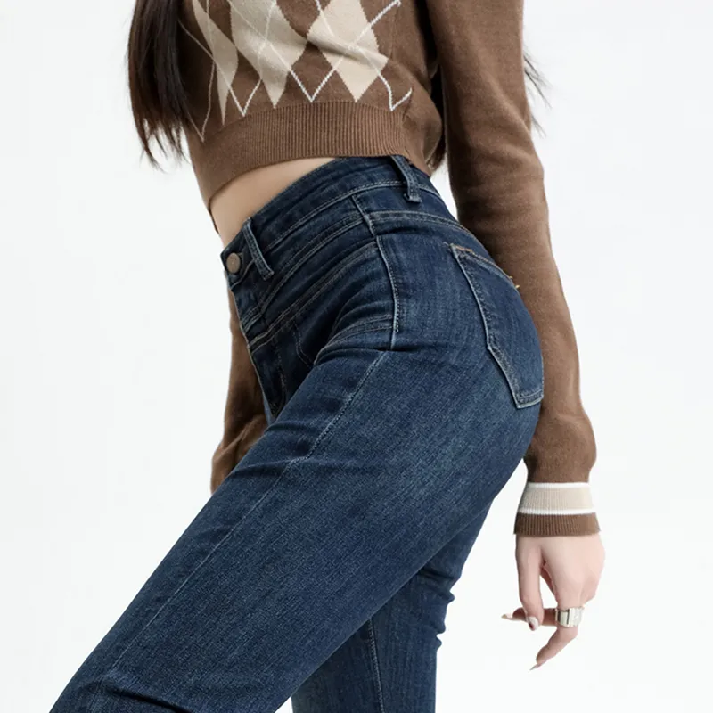 The New Age Family Jeans Women's-14