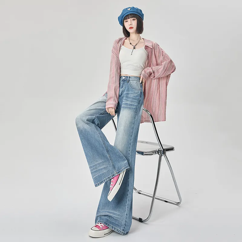 The New Age Family Jeans Women's-8